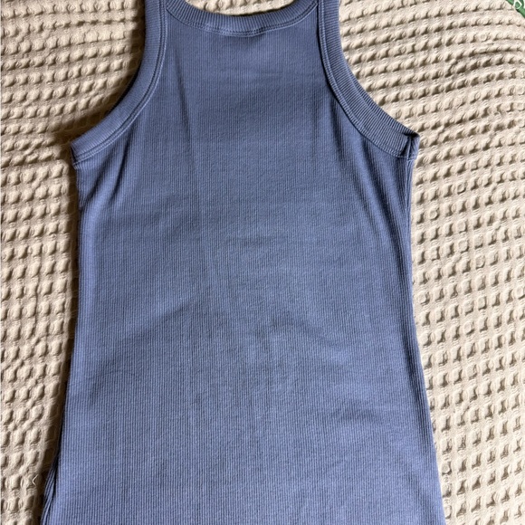 Light Purple Ribbed Tank Top - Picture 4 of 4